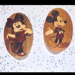 Mikey & Minnie Mouse secret boxes
